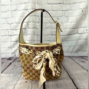 ❌SOLD❌Authentic vintage Gucci Positano handbag